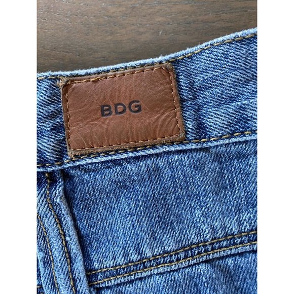 BDG Shorts Urban Outfitters Demin Jean Size 27 Stretch Blue Jeans Roll Up Cuffs - Picture 4 of 12